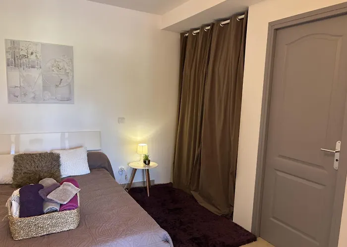Appartement Romana Puissalicon 34